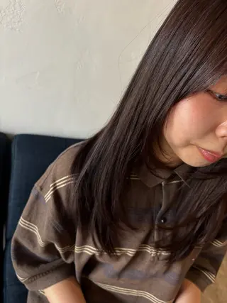 ロング カラー 鳥居 真由香のヘアスタイル