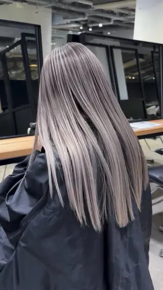 カラー 池袋バレイヤージュ 特化美容師YUUKIのヘアスタイル