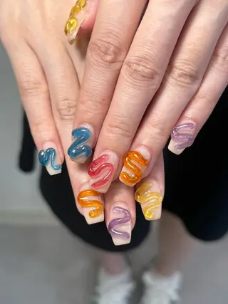 ネイル neouv所属・NEOUV_ mikuのネイルデザイン