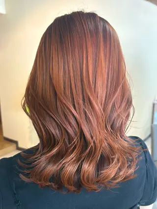 ミディアム 宮本 いぶきのヘアスタイル