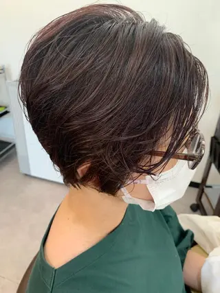 ショート カラー ufufu所属・境 菜摘のヘアスタイル