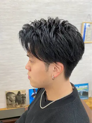 ショート メンズ ブラケン 恵太　アンソニーのヘアスタイル