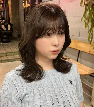 セミロング col sapporo所属・あざと可愛い💓 盛れる顔まわり/uiのヘアスタイル