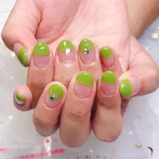 カラー ネイル Q Free nailsのネイルデザイン