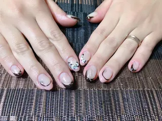 ネイル 伊藤 美里のネイルデザイン