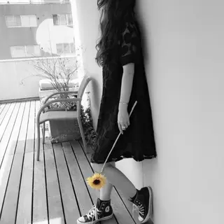 ロング 加藤 利基のヘアスタイル