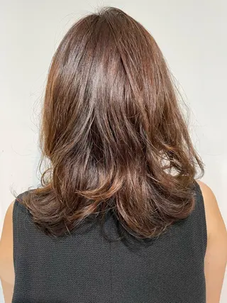 ミディアム パーマ 🐬脱白髪染めカラー 清水大世🐬のヘアスタイル