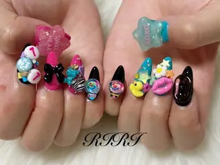 ネイル riri オーナーのネイルデザイン