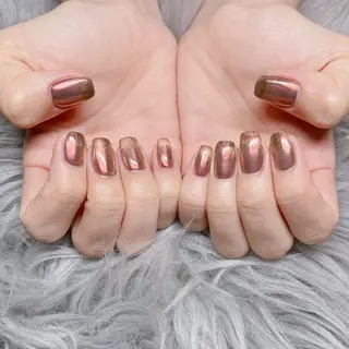 ネイル 個室ネイルサロンDolly  Girl〜ドーリーガール〜所属・DollyGirl KYOKOのネイルデザイン