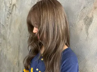 ロング カラー nonoka/ ブリーチ/モニカのヘアスタイル