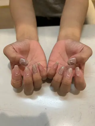 ネイル Raviy新宿店所属・やまだ ななせのネイルデザイン