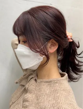 セミロング 吉田 夢のヘアスタイル