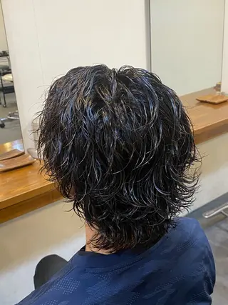 ミディアム パーマ メンズ 谷口 悠生のヘアスタイル