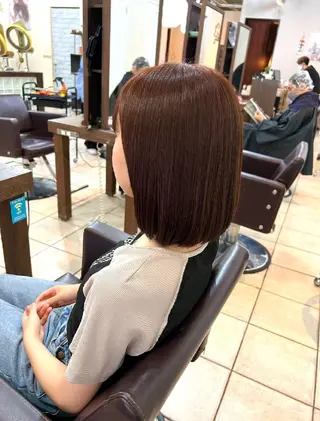 ミディアム 勝連 利恵のヘアスタイル