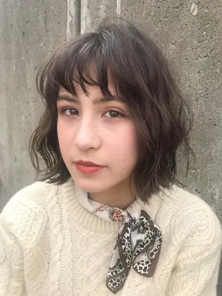 ショート saki🌼ボブ× 透明感カラー🌼のヘアスタイル