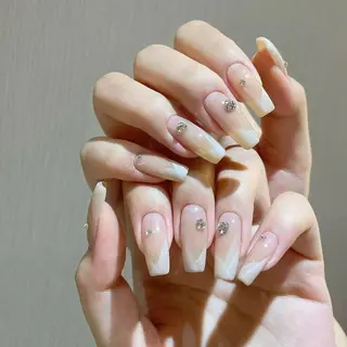 ネイル Queens みなみのネイルデザイン