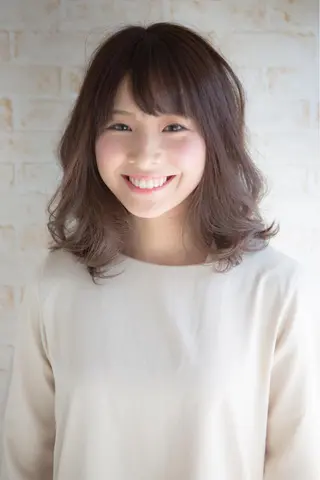 ミディアム 角 大輔のヘアスタイル