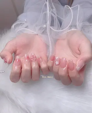 ネイル HIN NAILのネイルデザイン