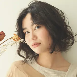ミディアム パーマ 🥛洒落髪小顔cut なら龍崎🥛のヘアスタイル