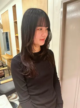 ロング yupi🐈⬛ レイヤー/パーマのヘアスタイル