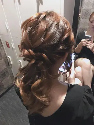 ミディアム ヘアアレンジ corona hairdesign KAZUE MAEDA所属・マエダ カズエ🫶 coronahairのヘアスタイル