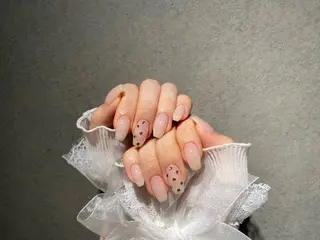 ネイル I-nailロング /ワンホン/キラキラのネイルデザイン