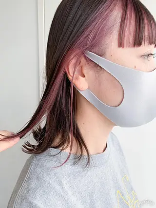 ミディアム nuu所属・💜ショート💜 ウルフ、ボブ二色亜美のヘアスタイル