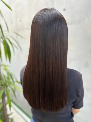 ロング LOUVRE【ルーブル】所属・柴田 久美子のヘアスタイル