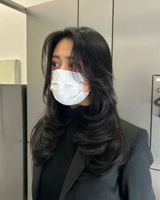 ロング 大人レイヤー/艶美髪 🇺🇸TOMONAのヘアスタイル