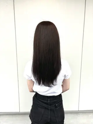 ロング カラー 梶山 愛夢のヘアスタイル