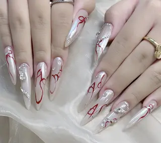 ネイル Pure&Rich Nailのネイルデザイン