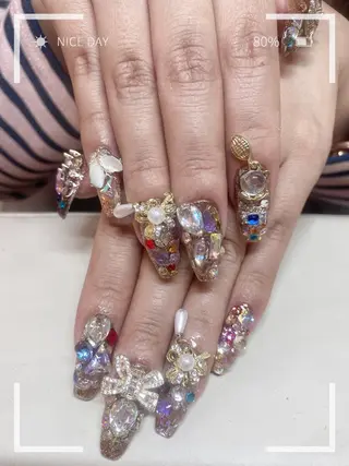 ネイル LEDアイラッシュ ∩_∩アオイのマツエク・マツパデザイン