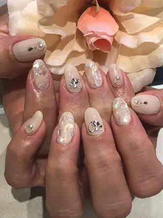 ネイル Nest 三田のマツエク・マツパデザイン