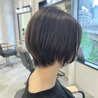ショート カラー 色白に見える暗髪 梅田・増田のヘアスタイル