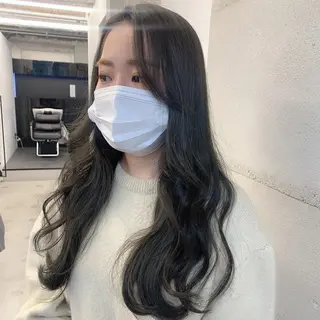 ミディアム カラー 透明感/オリーブ/ グレージュ/YUKAのヘアスタイル