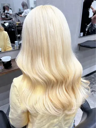 カラー 🌸ハイトーンカラー ゆずな 🌸のヘアスタイル