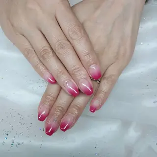 ネイル 金井 奈々のネイルデザイン