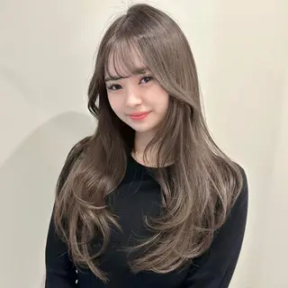 セミロング 🌹ハッシュカット、 レイヤー韓国ヘア🌹のヘアスタイル