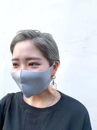 ショート カラー よしだ とおいのヘアスタイル