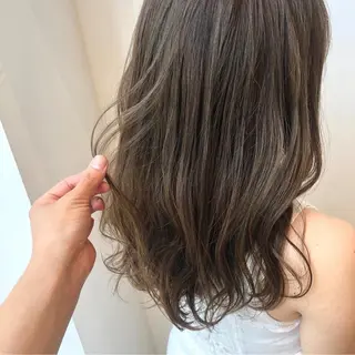 セミロング カラー VIVIE【ヴィヴィ】所属・髪質改善/韓国風 レイヤー/田村祐樹のヘアスタイル