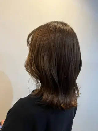 カラー 稲田 里菜のヘアスタイル