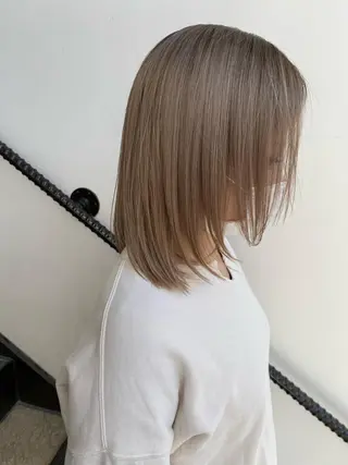 ミディアム カラー 吉田 航のヘアスタイル