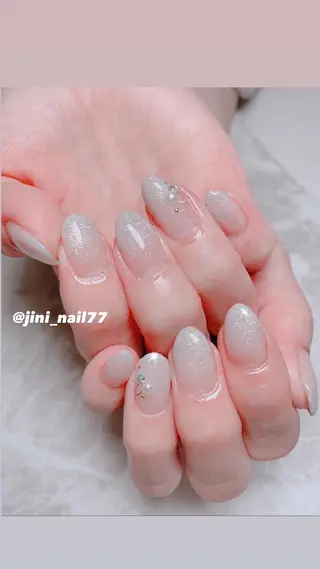 ネイル JINI NAIL所属・ジニ ネイルのネイルデザイン