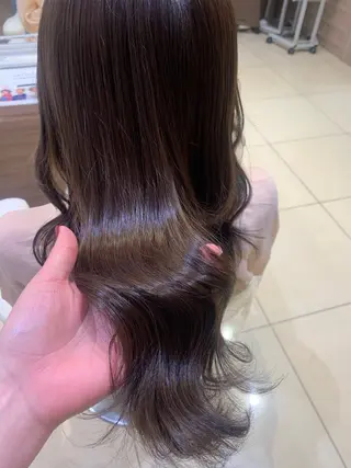 カラー 美髪艶カラー💎✨ モエのヘアスタイル