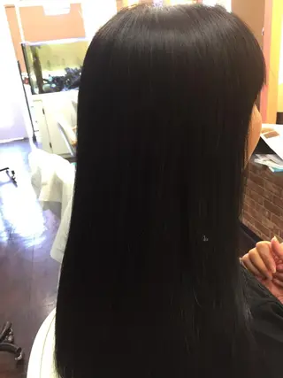 セミロング パーマ 桧山 真のヘアスタイル