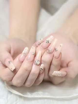 ネイル DEMAIN- 🌹のネイルデザイン