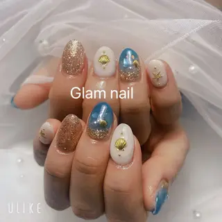 ネイル Glam nail salon所属・リ ナのネイルデザイン