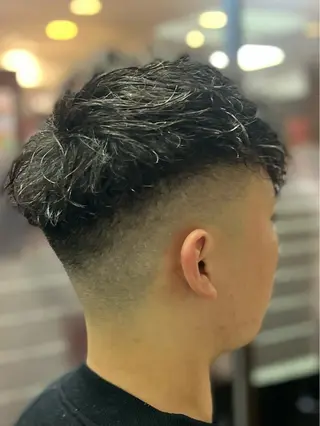 ショート メンズ 圓子 快のヘアスタイル