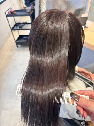 セミロング 小澤 璃奈のヘアスタイル