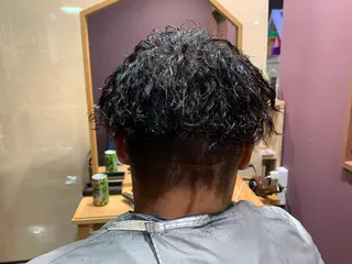 ショート パーマ メンズ labyrinthノーブル所属・メンズ特化西村 雄太のヘアスタイル